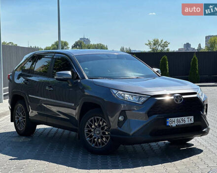 Серый Тойота РАВ 4, объемом двигателя 1.99 л и пробегом 94 тыс. км за 23999 $, фото 1 на Automoto.ua
