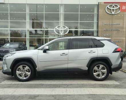 Серый Тойота РАВ 4, объемом двигателя 2.49 л и пробегом 48 тыс. км за 36966 $, фото 2 на Automoto.ua