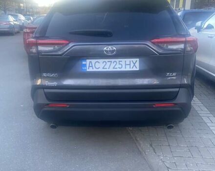 Сірий Тойота РАВ 4, об'ємом двигуна 2.49 л та пробігом 131 тис. км за 26000 $, фото 1 на Automoto.ua