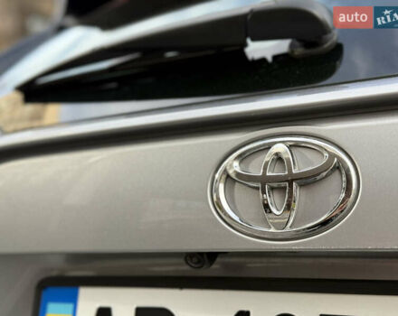 Тойота РАВ 4 2019 в Киеве на Automoto.ua Серый Тойота РАВ 4, объемом двигателя 1.99 л и пробегом 8 тыс. км за 27200 $, фото 23 на Automoto.ua