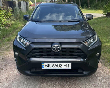 Серый Тойота РАВ 4, объемом двигателя 1.99 л и пробегом 158 тыс. км за 22300 $, фото 3 на Automoto.ua