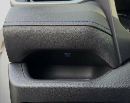 Серый Тойота РАВ 4, объемом двигателя 2.49 л и пробегом 158 тыс. км за 29999 $, фото 48 на Automoto.ua