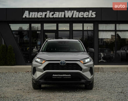 Тойота РАВ 4 2019 в Черновцах на Automoto.ua Серый Тойота РАВ 4, объемом двигателя 2.5 л и пробегом 24 тыс. км за 29900 $, фото 1 на Automoto.ua
