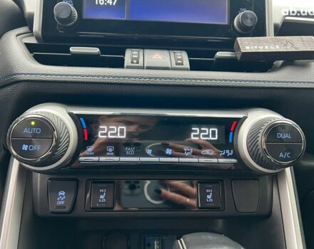 Сірий Тойота РАВ 4, об'ємом двигуна 2.5 л та пробігом 89 тис. км за 32690 $, фото 29 на Automoto.ua