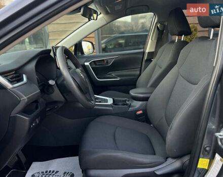 Серый Тойота РАВ 4, объемом двигателя 2.49 л и пробегом 123 тыс. км за 31999 $, фото 27 на Automoto.ua