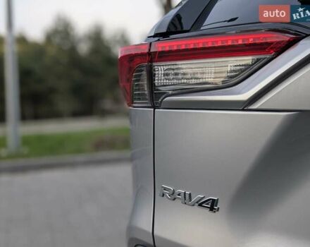 Серый Тойота РАВ 4, объемом двигателя 1.99 л и пробегом 39 тыс. км за 27700 $, фото 7 на Automoto.ua