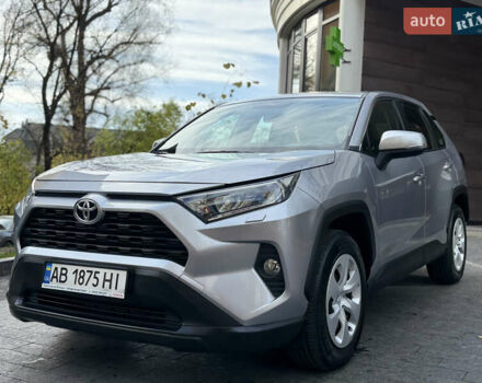 Тойота РАВ 4 2019 в Киеве на Automoto.ua Серый Тойота РАВ 4, объемом двигателя 1.99 л и пробегом 8 тыс. км за 27200 $, фото 25 на Automoto.ua
