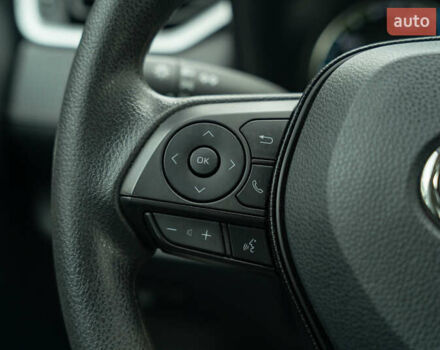 Тойота РАВ 4 2019 в Черновцах на Automoto.ua Серый Тойота РАВ 4, объемом двигателя 2.5 л и пробегом 24 тыс. км за 29900 $, фото 23 на Automoto.ua