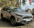 Серый Тойота РАВ 4, объемом двигателя 2.49 л и пробегом 64 тыс. км за 25000 $, фото 1 на Automoto.ua