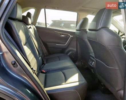 Сірий Тойота РАВ 4, об'ємом двигуна 2.5 л та пробігом 99 тис. км за 7500 $, фото 10 на Automoto.ua