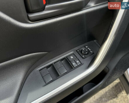 Тойота РАВ 4 2019 в Киеве на Automoto.ua Серый Тойота РАВ 4, объемом двигателя 1.99 л и пробегом 8 тыс. км за 27200 $, фото 37 на Automoto.ua