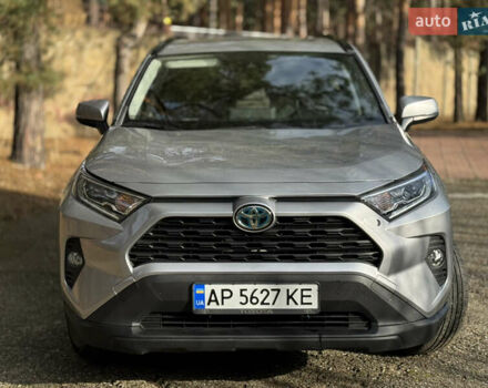Серый Тойота РАВ 4, объемом двигателя 2.49 л и пробегом 64 тыс. км за 25000 $, фото 1 на Automoto.ua