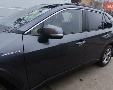 Серый Тойота РАВ 4, объемом двигателя 2.49 л и пробегом 161 тыс. км за 32500 $, фото 2 на Automoto.ua