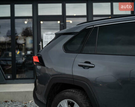 Серый Тойота РАВ 4, объемом двигателя 2.49 л и пробегом 156 тыс. км за 29800 $, фото 9 на Automoto.ua