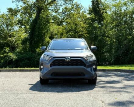 Сірий Тойота РАВ 4, об'ємом двигуна 2 л та пробігом 40 тис. км за 16000 $, фото 1 на Automoto.ua