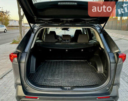 Серый Тойота РАВ 4, объемом двигателя 2.5 л и пробегом 130 тыс. км за 27999 $, фото 24 на Automoto.ua