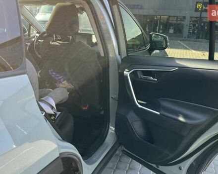 Серый Тойота РАВ 4, объемом двигателя 2.49 л и пробегом 57 тыс. км за 27000 $, фото 11 на Automoto.ua