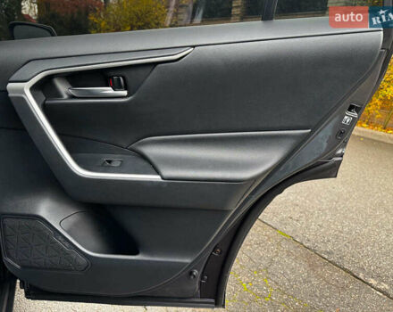 Сірий Тойота РАВ 4, об'ємом двигуна 2.5 л та пробігом 142 тис. км за 28990 $, фото 32 на Automoto.ua