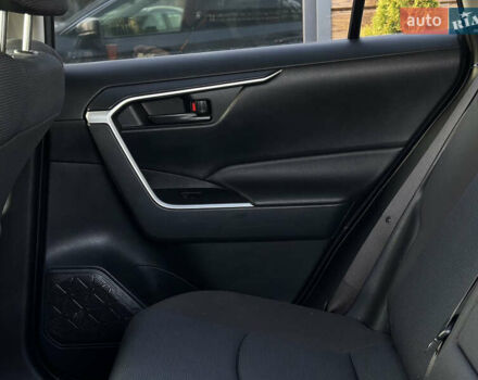 Серый Тойота РАВ 4, объемом двигателя 2.49 л и пробегом 123 тыс. км за 31999 $, фото 49 на Automoto.ua