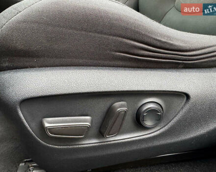 Сірий Тойота РАВ 4, об'ємом двигуна 2.5 л та пробігом 142 тис. км за 28990 $, фото 15 на Automoto.ua