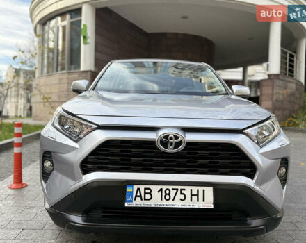 Тойота РАВ 4 2019 в Киеве на Automoto.ua Серый Тойота РАВ 4, объемом двигателя 1.99 л и пробегом 8 тыс. км за 27200 $, фото 14 на Automoto.ua
