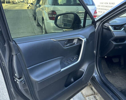 Сірий Тойота РАВ 4, об'ємом двигуна 2 л та пробігом 40 тис. км за 33000 $, фото 33 на Automoto.ua