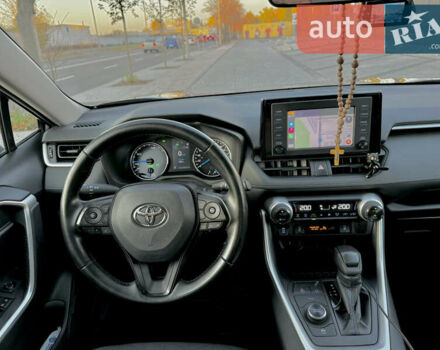 Серый Тойота РАВ 4, объемом двигателя 2.5 л и пробегом 130 тыс. км за 27999 $, фото 16 на Automoto.ua