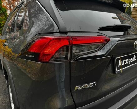 Серый Тойота РАВ 4, объемом двигателя 2.5 л и пробегом 142 тыс. км за 28990 $, фото 9 на Automoto.ua