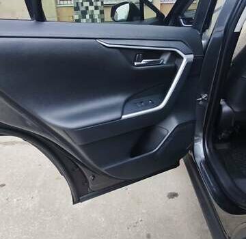 Серый Тойота РАВ 4, объемом двигателя 2.49 л и пробегом 161 тыс. км за 32500 $, фото 11 на Automoto.ua