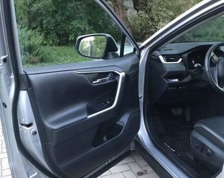 Сірий Тойота РАВ 4, об'ємом двигуна 2.49 л та пробігом 73 тис. км за 32300 $, фото 21 на Automoto.ua