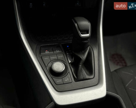 Серый Тойота РАВ 4, объемом двигателя 1.99 л и пробегом 204 тыс. км за 23500 $, фото 11 на Automoto.ua