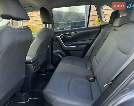 Серый Тойота РАВ 4, объемом двигателя 2.49 л и пробегом 123 тыс. км за 31999 $, фото 47 на Automoto.ua