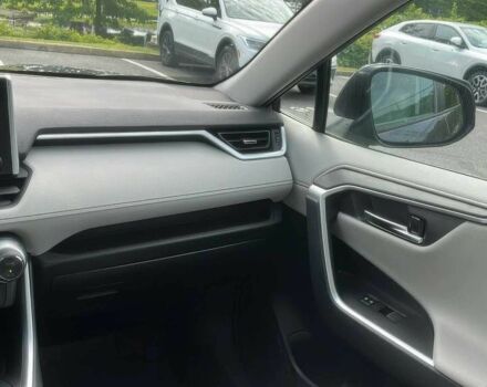 Серый Тойота РАВ 4, объемом двигателя 2.5 л и пробегом 47 тыс. км за 10000 $, фото 9 на Automoto.ua