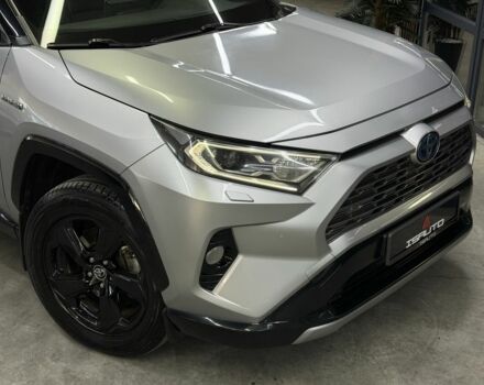 Сірий Тойота РАВ 4, об'ємом двигуна 2.5 л та пробігом 139 тис. км за 30900 $, фото 1 на Automoto.ua