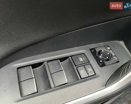 Серый Тойота РАВ 4, объемом двигателя 2.5 л и пробегом 89 тыс. км за 32690 $, фото 16 на Automoto.ua