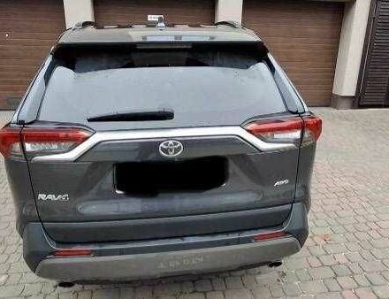 Серый Тойота РАВ 4, объемом двигателя 2 л и пробегом 84 тыс. км за 12800 $, фото 5 на Automoto.ua