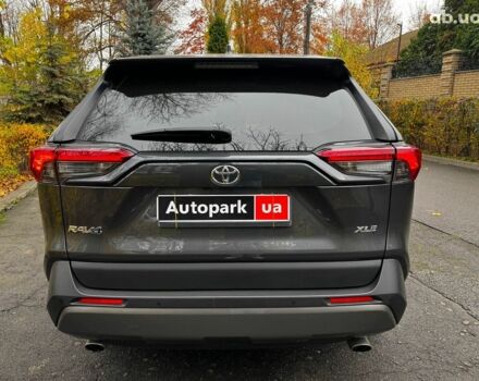 Серый Тойота РАВ 4, объемом двигателя 2.5 л и пробегом 142 тыс. км за 28990 $, фото 6 на Automoto.ua