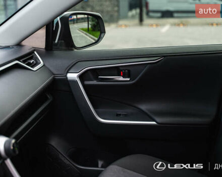 Сірий Тойота РАВ 4, об'ємом двигуна 1.99 л та пробігом 92 тис. км за 23500 $, фото 21 на Automoto.ua