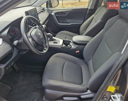 Сірий Тойота РАВ 4, об'ємом двигуна 2.5 л та пробігом 39 тис. км за 24199 $, фото 19 на Automoto.ua