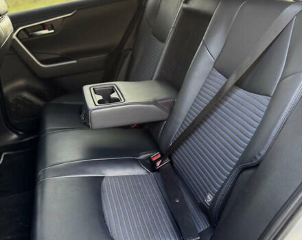 Серый Тойота РАВ 4, объемом двигателя 2.49 л и пробегом 158 тыс. км за 29999 $, фото 44 на Automoto.ua