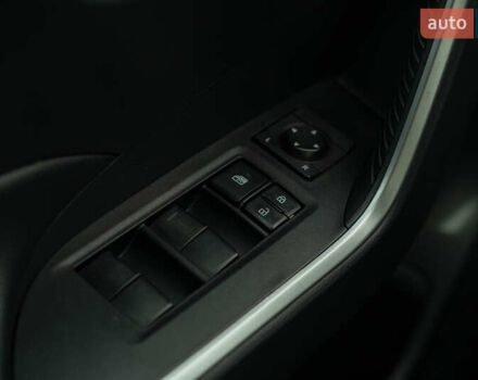 Тойота РАВ 4 2019 в Черновцах на Automoto.ua Серый Тойота РАВ 4, объемом двигателя 2.5 л и пробегом 24 тыс. км за 29900 $, фото 17 на Automoto.ua