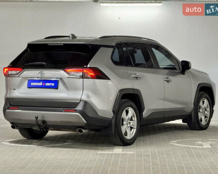 Серый Тойота РАВ 4, объемом двигателя 1.99 л и пробегом 204 тыс. км за 23500 $, фото 4 на Automoto.ua