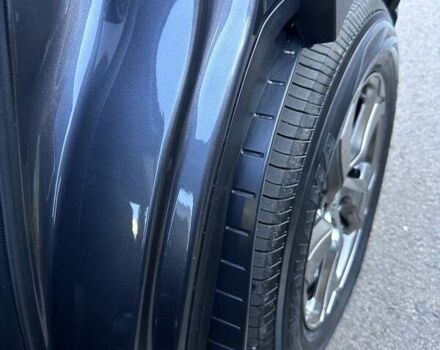 Сірий Тойота РАВ 4, об'ємом двигуна 2.49 л та пробігом 131 тис. км за 26000 $, фото 3 на Automoto.ua