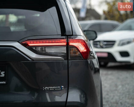 Серый Тойота РАВ 4, объемом двигателя 2.49 л и пробегом 156 тыс. км за 29800 $, фото 8 на Automoto.ua