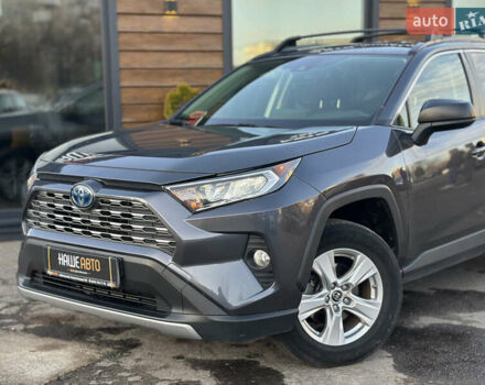 Серый Тойота РАВ 4, объемом двигателя 2.49 л и пробегом 123 тыс. км за 31999 $, фото 3 на Automoto.ua