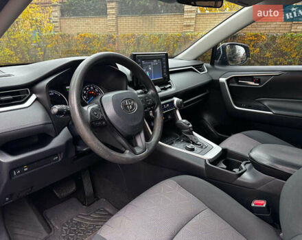 Сірий Тойота РАВ 4, об'ємом двигуна 2.5 л та пробігом 142 тис. км за 28990 $, фото 14 на Automoto.ua