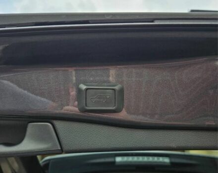 Тойота РАВ 4 2019 в Киеве на Automoto.ua Серый Тойота РАВ 4, объемом двигателя 2.5 л и пробегом 90 тыс. км за 15900 $, фото 11 на Automoto.ua