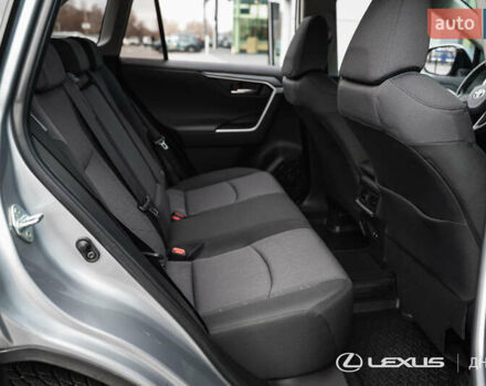 Сірий Тойота РАВ 4, об'ємом двигуна 1.99 л та пробігом 92 тис. км за 23500 $, фото 27 на Automoto.ua