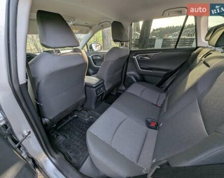 Серый Тойота РАВ 4, объемом двигателя 1.99 л и пробегом 39 тыс. км за 27700 $, фото 14 на Automoto.ua