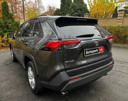 Серый Тойота РАВ 4, объемом двигателя 2.5 л и пробегом 142 тыс. км за 28990 $, фото 8 на Automoto.ua